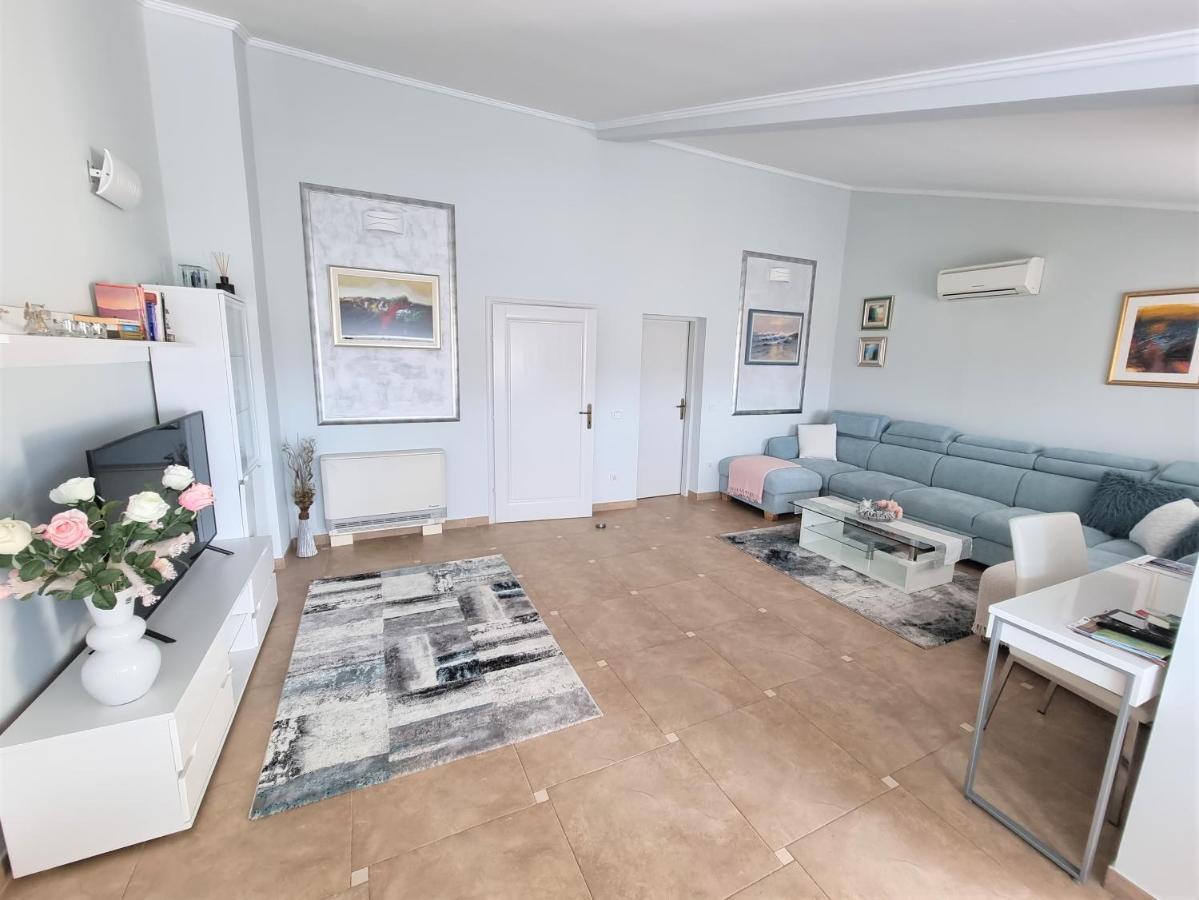 Apartments Ragusa Ровінь Екстер'єр фото