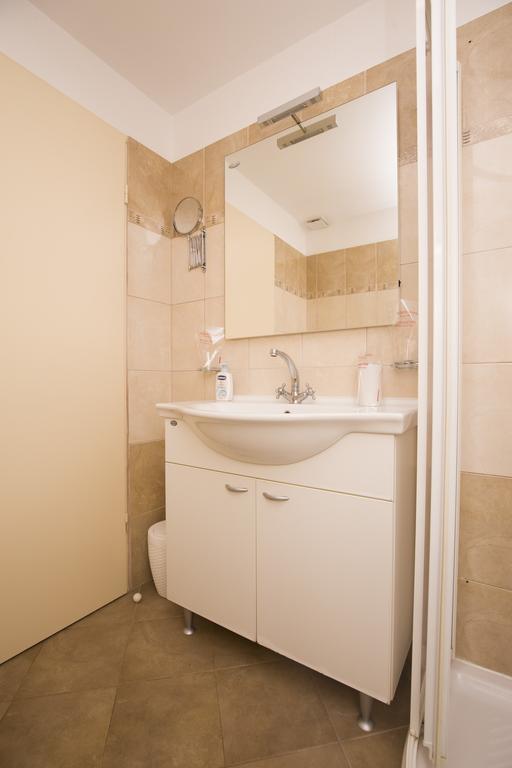 Apartments Ragusa Ровінь Екстер'єр фото