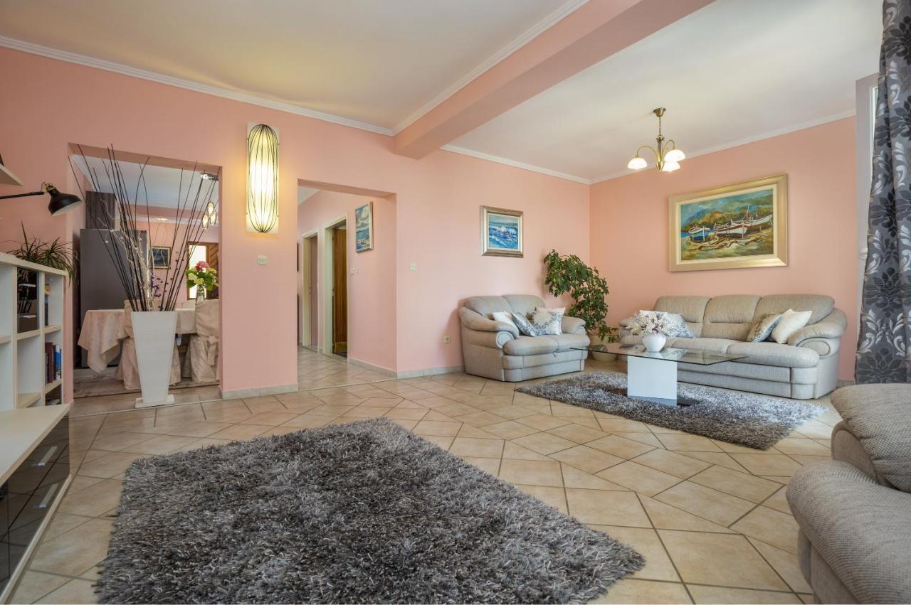 Apartments Ragusa Ровінь Екстер'єр фото